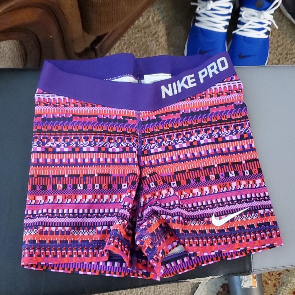 Nike pro short